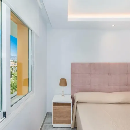 Апартаменты Friends & Family Well Presented Located In La Dama De Noche *
